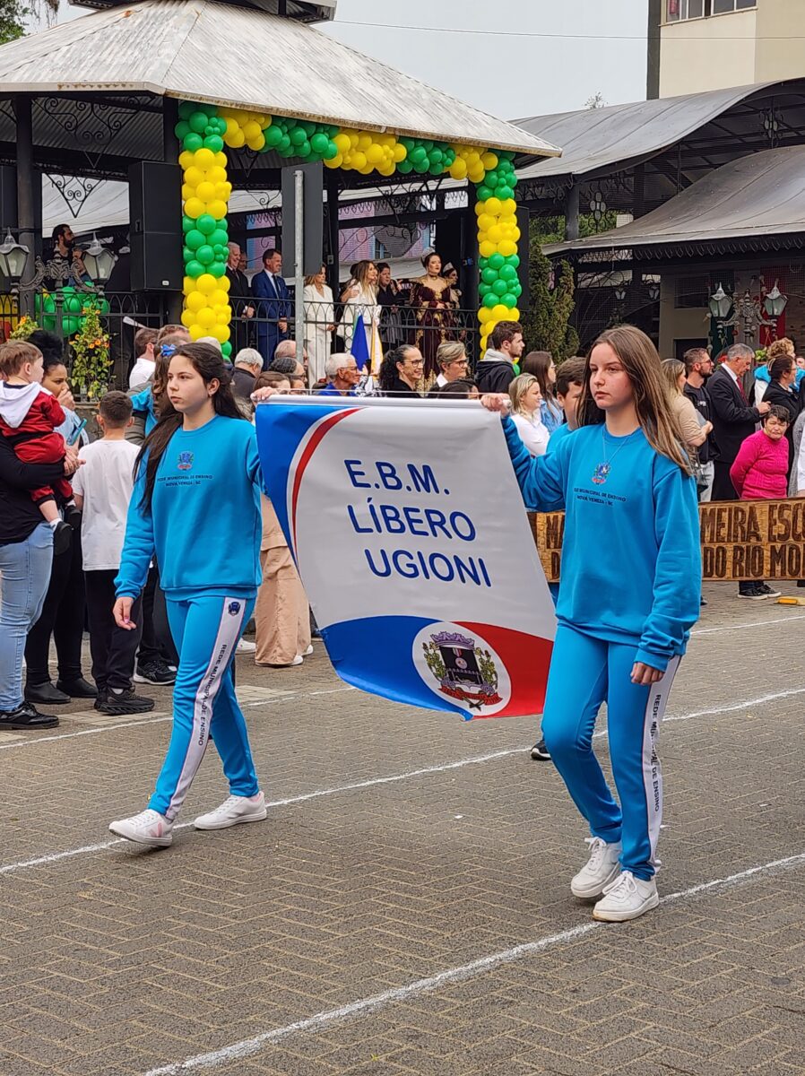 7 de Setembro: confira fotos do desfile cívico-militar em Nova Veneza