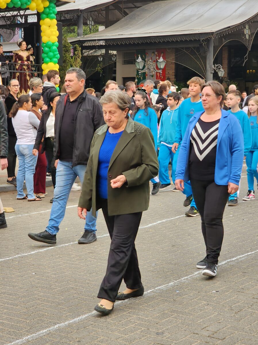 7 de Setembro: confira fotos do desfile cívico-militar em Nova Veneza