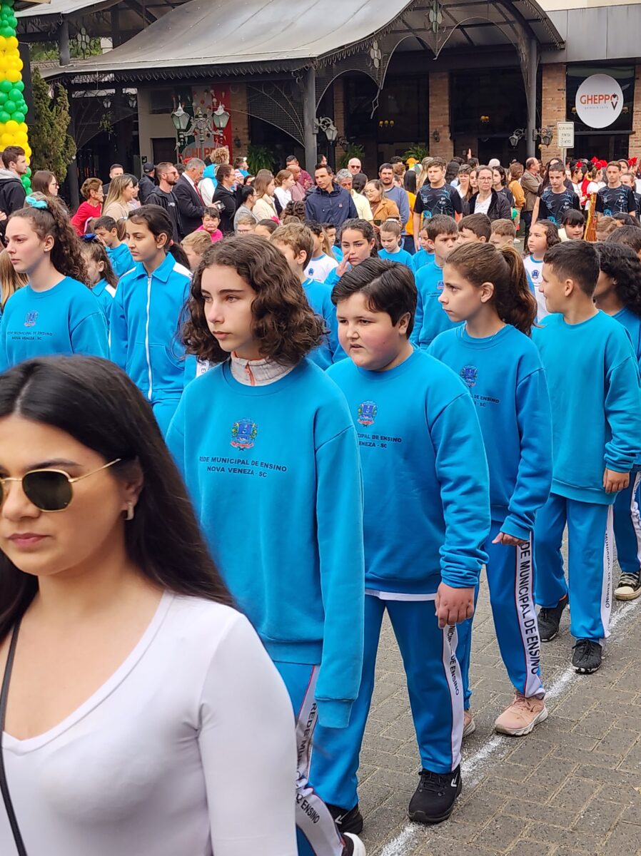 7 de Setembro: confira fotos do desfile cívico-militar em Nova Veneza