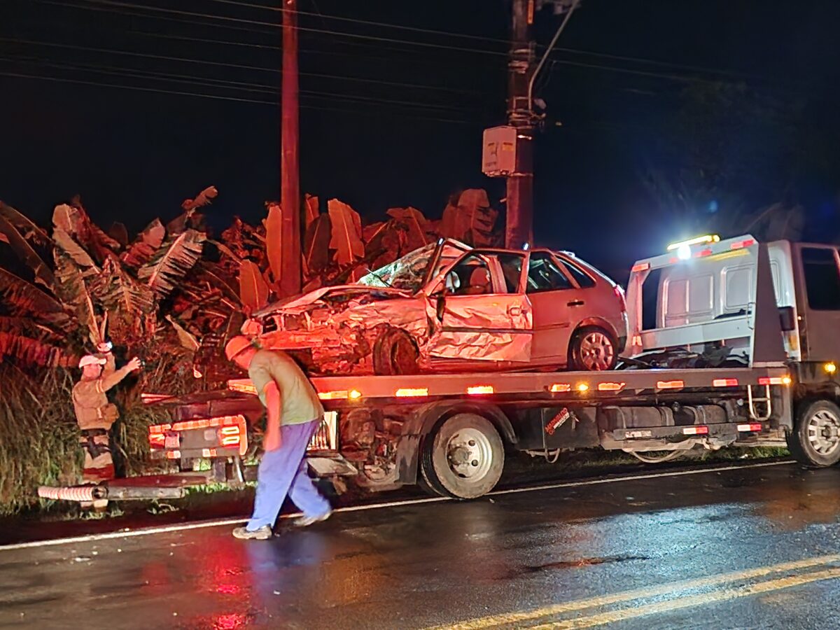 Colisão frontal na rodovia José Spillere deixa três feridos leves 5 Colisão frontal na rodovia José Spillere deixa três feridos leves