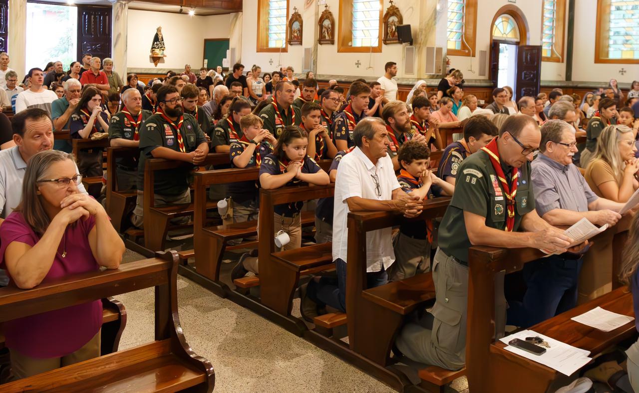 Centenário do Grupo Escoteiro Dr. Cesare Tibaldeschi é marcado por emoção e homenagens 10 Centenário do Grupo Escoteiro Dr. Cesare Tibaldeschi é marcado por emoção e homenagens