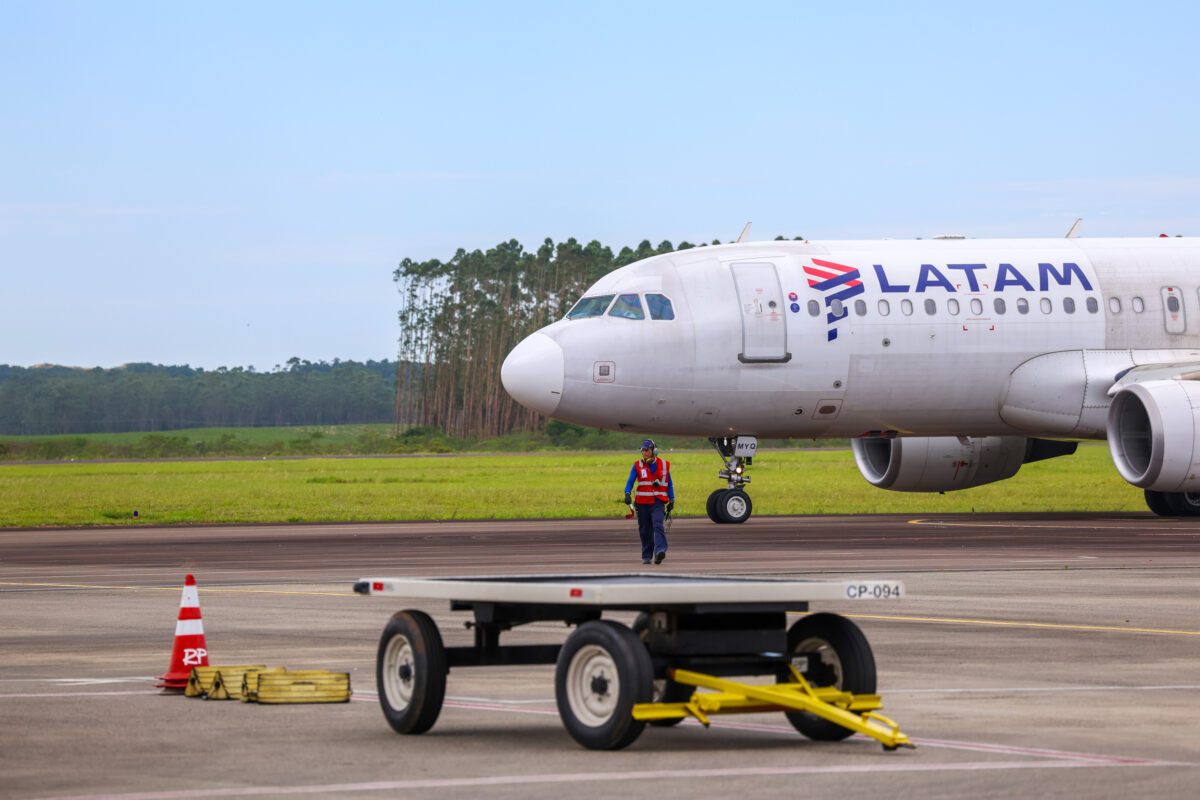 Governo do Estado e LATAM anunciam ampliação de voos no Aeroporto de Jaguaruna 4 Governo do Estado e LATAM anunciam ampliação de voos no Aeroporto de Jaguaruna
