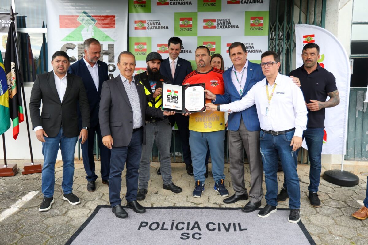 Estado lança novo edital de inscrições para o Programa CNH Emprego na Pista voltado a motofretistas 1 Estado lança novo edital de inscrições para o Programa CNH Emprego na Pista voltado a motofretistas