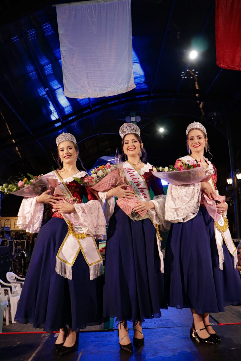 Nova corte da Festa da Gastronomia é eleita em Nova Veneza 12 Nova corte da Festa da Gastronomia é eleita em Nova Veneza
