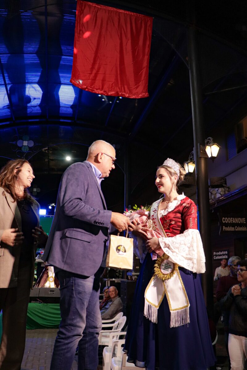 Nova corte da Festa da Gastronomia é eleita em Nova Veneza 7 Nova corte da Festa da Gastronomia é eleita em Nova Veneza