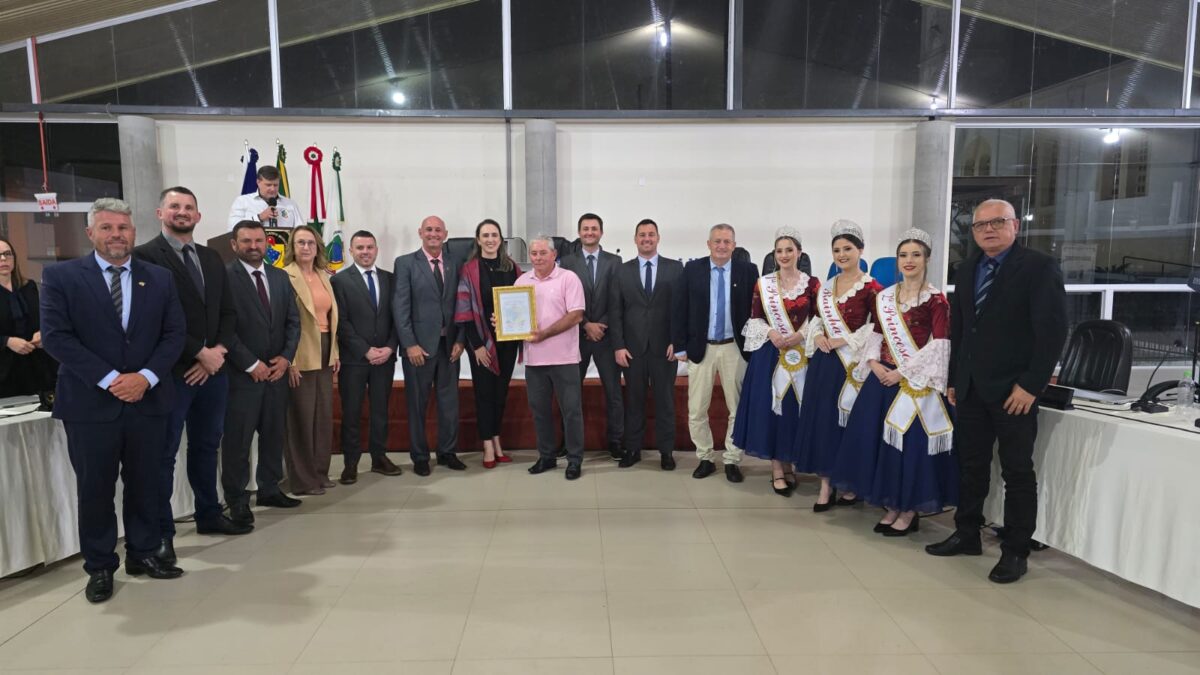 Câmara de Vereadores realiza sessão em homenagem aos 60 anos do distrito de São Bento Baixo 2 Câmara de Vereadores realiza sessão em homenagem aos 60 anos do distrito de São Bento Baixo