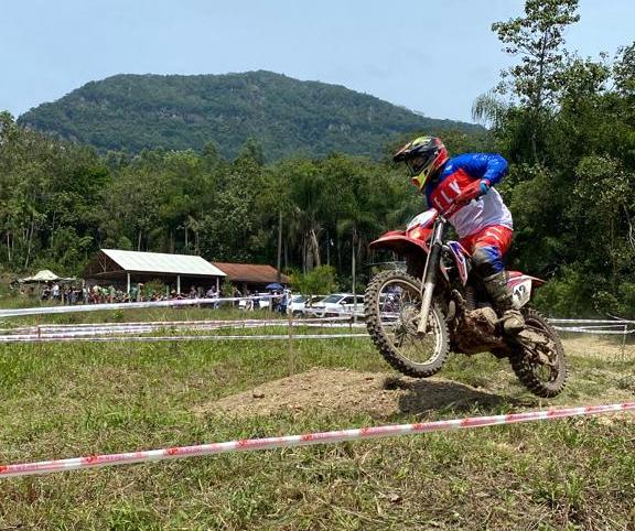 Fim de semana em Nova Veneza com duas etapas de Enduro Fim 1 Fim de semana em Nova Veneza com duas etapas de Enduro Fim
