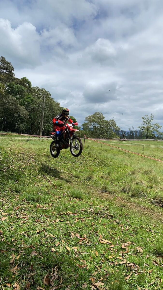 Fim de semana em Nova Veneza com duas etapas de Enduro Fim 6 Fim de semana em Nova Veneza com duas etapas de Enduro Fim