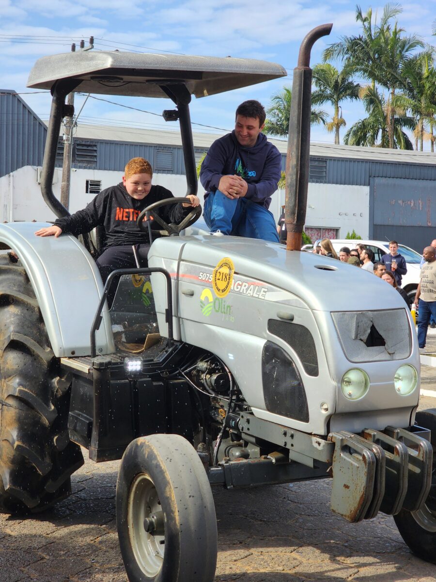 Quase 300 tratores participam do tradicional desfile de máquinas agrícolas em Nova Veneza 94 Quase 300 tratores participam do tradicional desfile de máquinas agrícolas em Nova Veneza