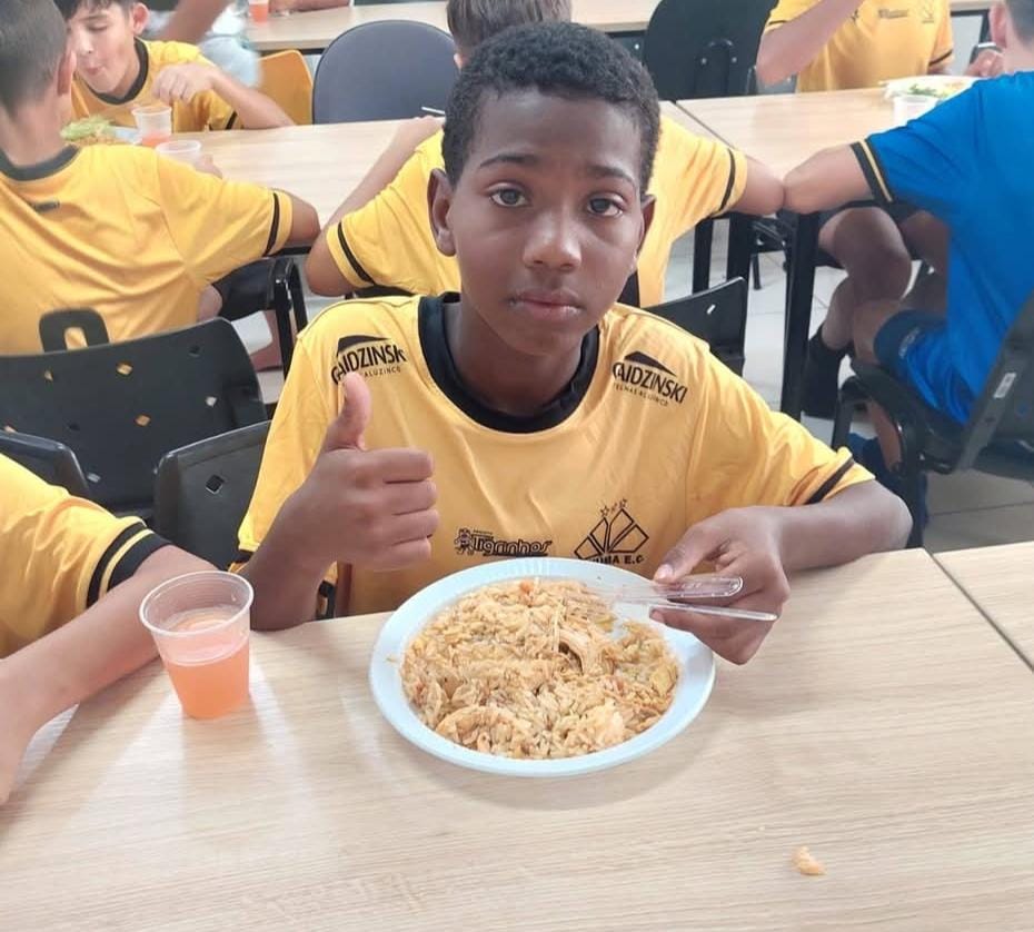 Projeto Sementes para o Futuro promove jantar beneficente em Criciúma 7 Projeto Sementes para o Futuro promove jantar beneficente em Criciúma
