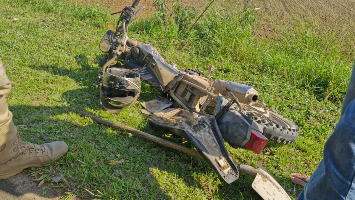 Acidente entre carro e moto deixa motociclista ferido em Nova Veneza 2 Acidente entre carro e moto deixa motociclista ferido em Nova Veneza