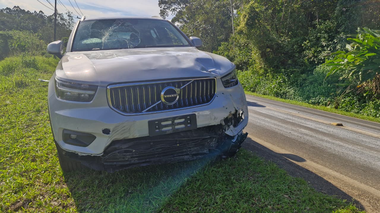 Acidente entre carro e moto deixa motociclista ferido em Nova Veneza 4 Acidente entre carro e moto deixa motociclista ferido em Nova Veneza