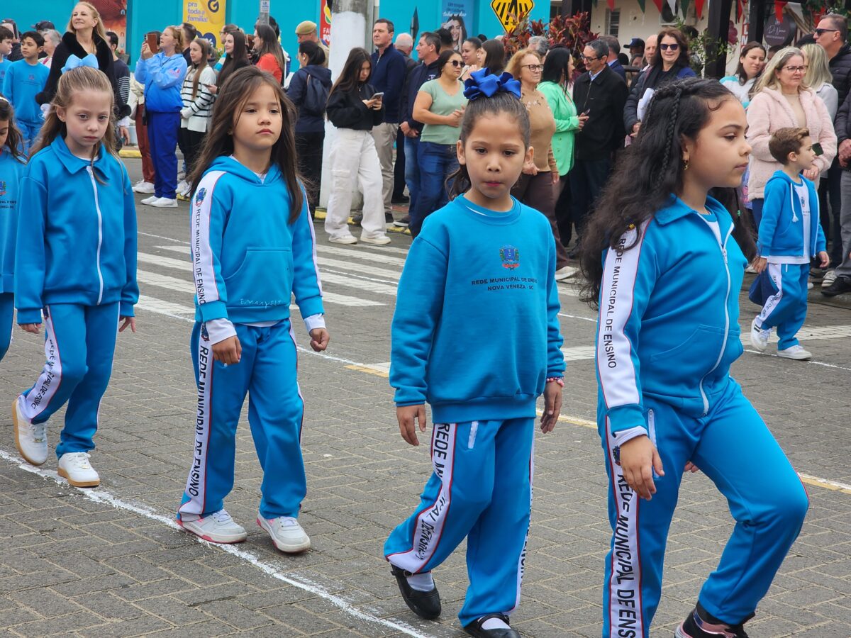 Mais de 200 fotos do desfile de 7 de Setembro em Nova Veneza 176 Mais de 200 fotos do desfile de 7 de Setembro em Nova Veneza