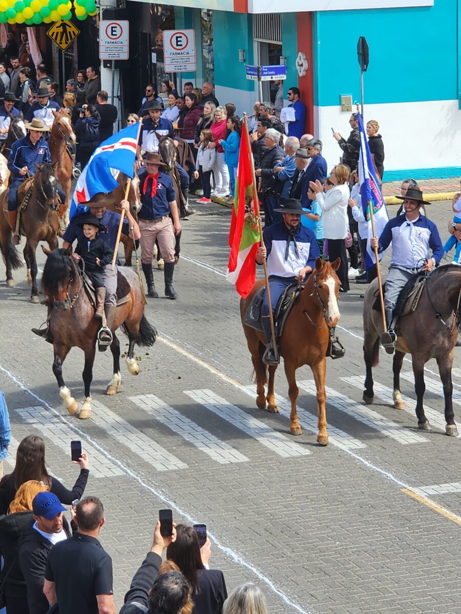 Mais de 200 fotos do desfile de 7 de Setembro em Nova Veneza 14 Mais de 200 fotos do desfile de 7 de Setembro em Nova Veneza