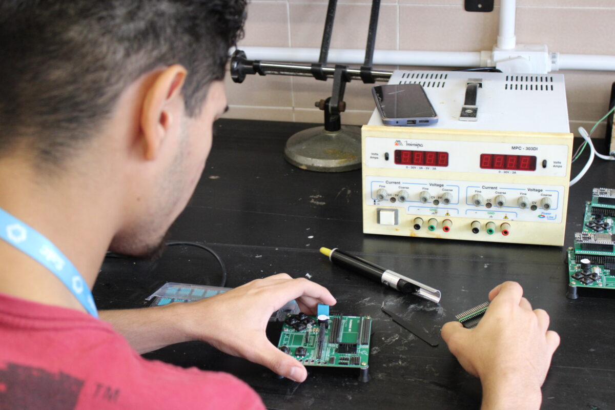 Projeto de Robótica da UniSatc é destaque no SEPEI 2025 3 Projeto de Robótica da UniSatc é destaque no SEPEI 2025