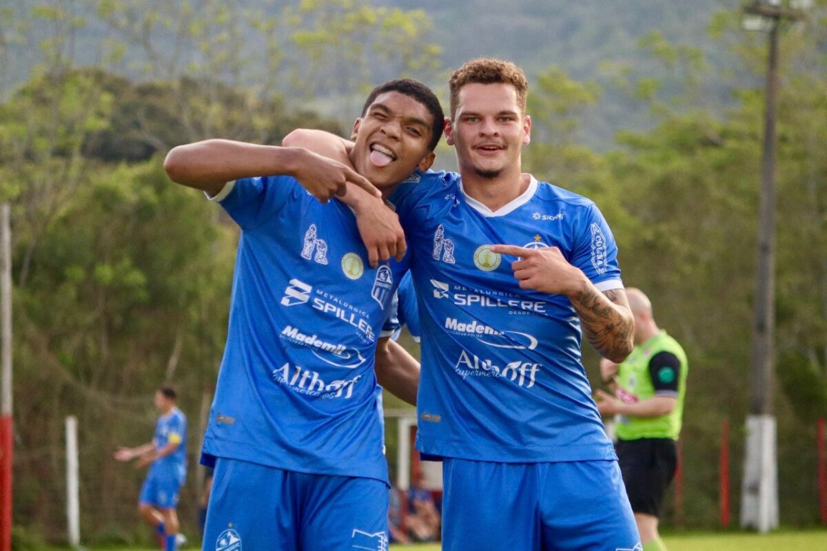 Caravaggio goleia o Vera Cruz pela Copa Santa Catarina Sub-20