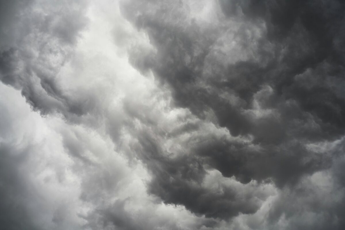 Sábado com elevação de temperatura e domingo com temporais em SC 1 Sábado com elevação de temperatura e domingo com temporais em SC