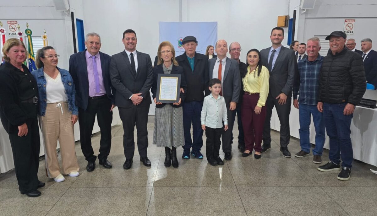 Câmara de Nova Veneza realiza sessão itinerante em Caravaggio pelos 40 anos de criação do distrito 4 Câmara de Nova Veneza realiza sessão itinerante em Caravaggio pelos 40 anos de criação do distrito