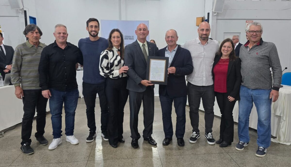 Câmara de Nova Veneza realiza sessão itinerante em Caravaggio pelos 40 anos de criação do distrito 2 Câmara de Nova Veneza realiza sessão itinerante em Caravaggio pelos 40 anos de criação do distrito