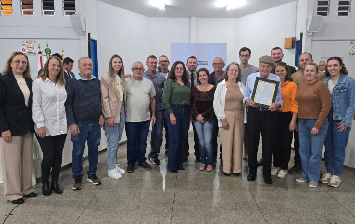 Câmara de Nova Veneza realiza sessão itinerante em Caravaggio pelos 40 anos de criação do distrito 5 Câmara de Nova Veneza realiza sessão itinerante em Caravaggio pelos 40 anos de criação do distrito
