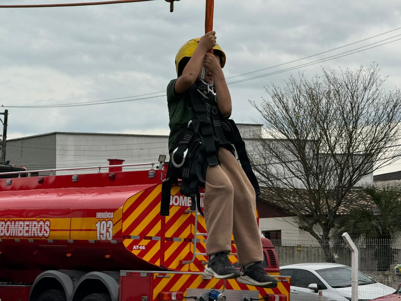 Dia das Crianças: quartéis do Corpo de Bombeiros Militar estarão de portas abertas no dia 12 de outubro 5 Dia das Crianças: quartéis do Corpo de Bombeiros Militar estarão de portas abertas no dia 12 de outubro