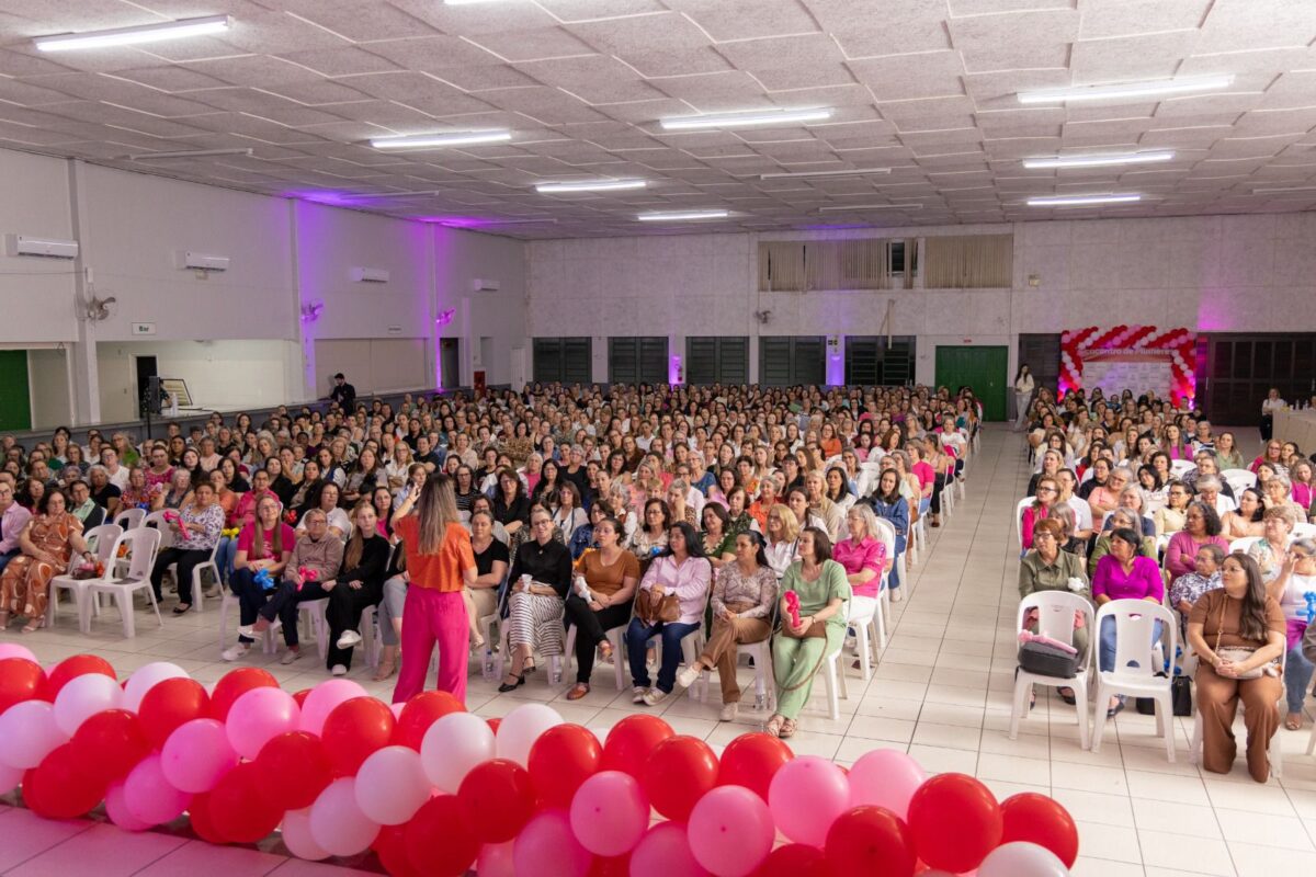 Mais de 750 mulheres participam do Encontro da Coopera em Forquilhinha