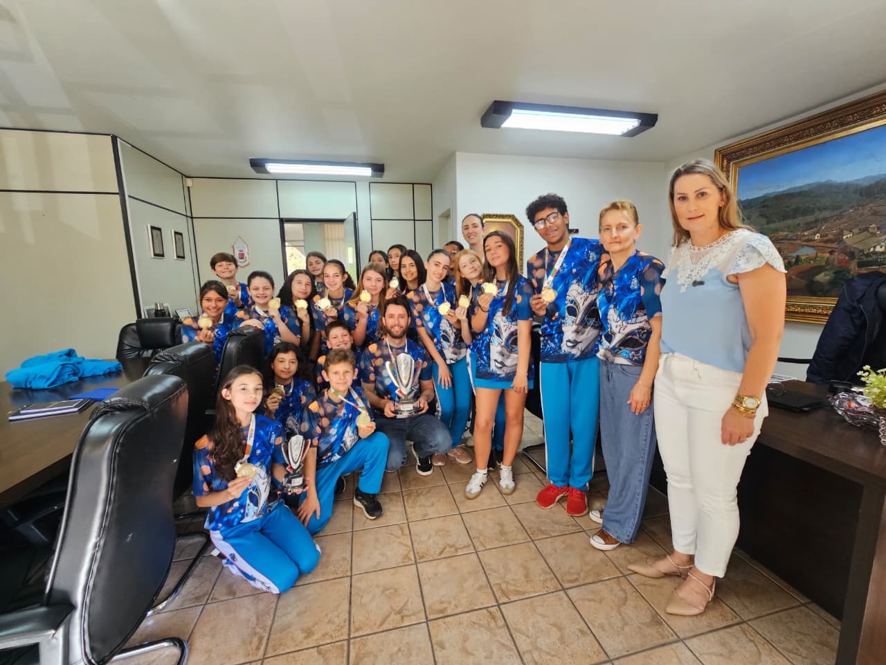 Escola do Bairro Bortolotto brilha no Festival Escolar Dança Catarina 2025
