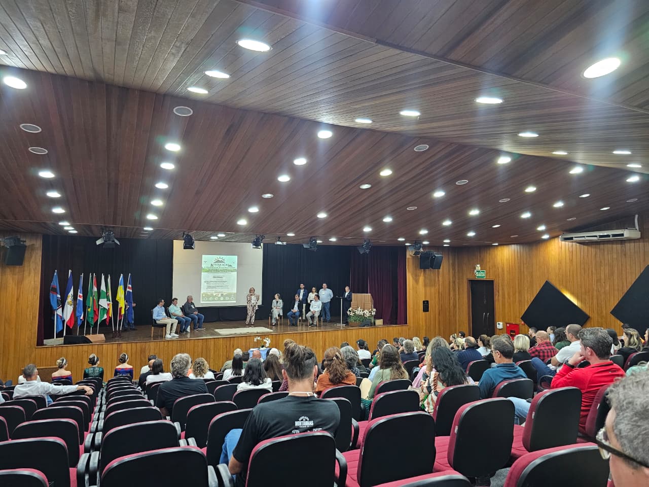 Nova Veneza sedia Fórum de Cultura e Turismo que fortalece integração da Encosta da Serra