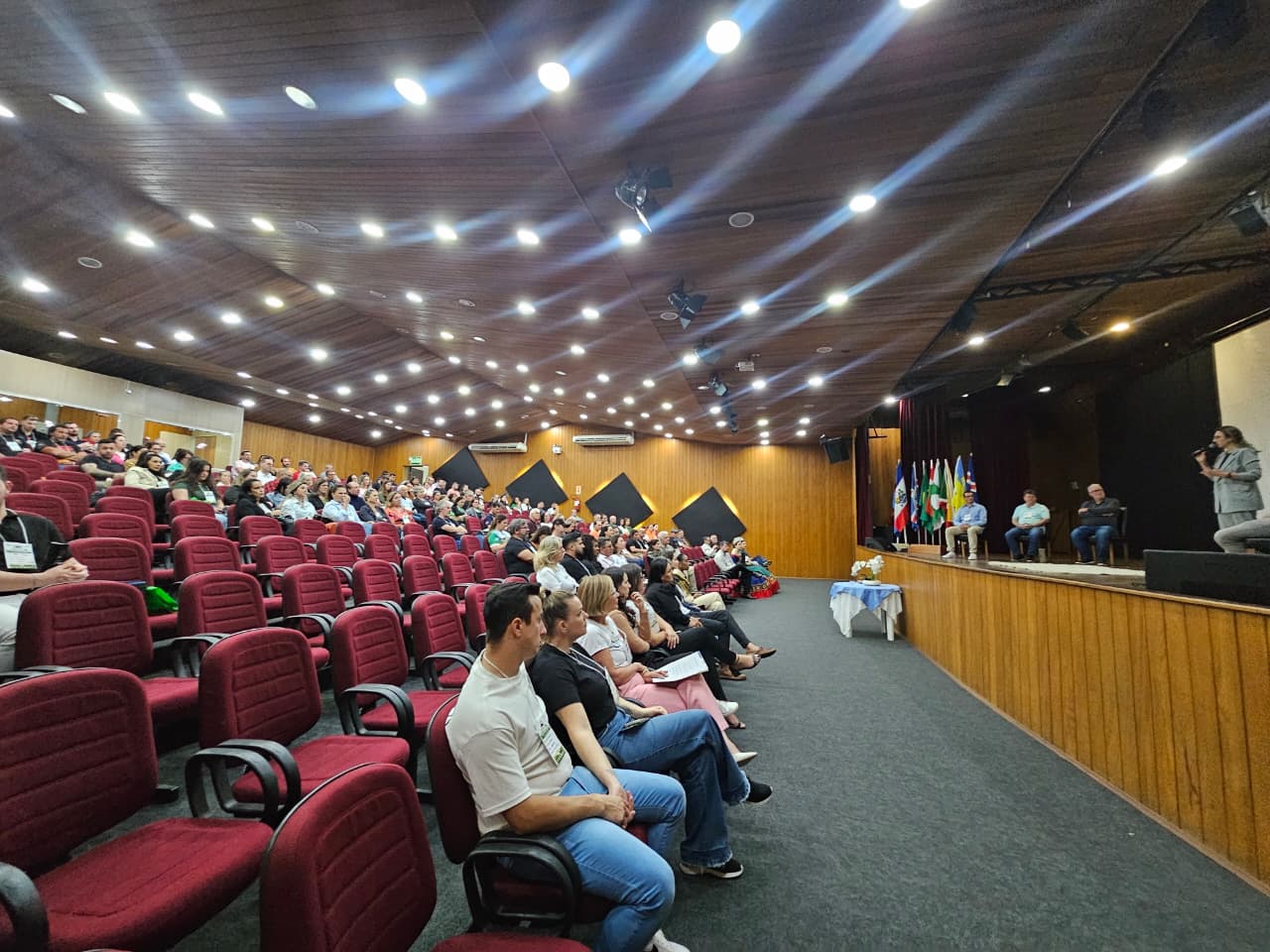 Nova Veneza sedia Fórum de Cultura e Turismo que fortalece integração da Encosta da Serra