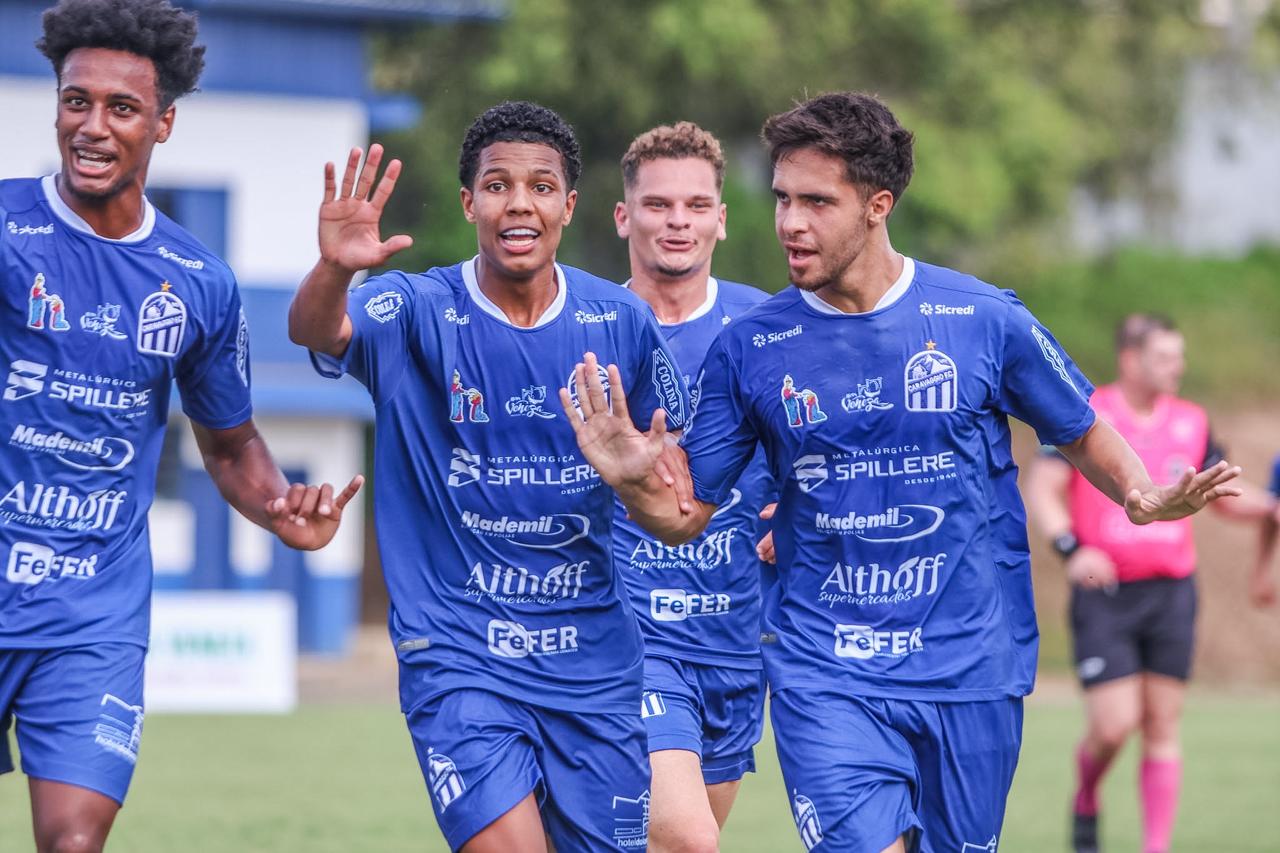 Caravaggio está na final da Copa SC Sub-20 3 Caravaggio está na final da Copa SC Sub-20