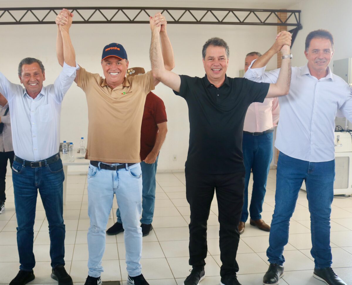 Prefeito Neguinho confirma apoio a Julio Garcia e Rodrigo Minotto 1 Prefeito Neguinho confirma apoio a Julio Garcia e Rodrigo Minotto