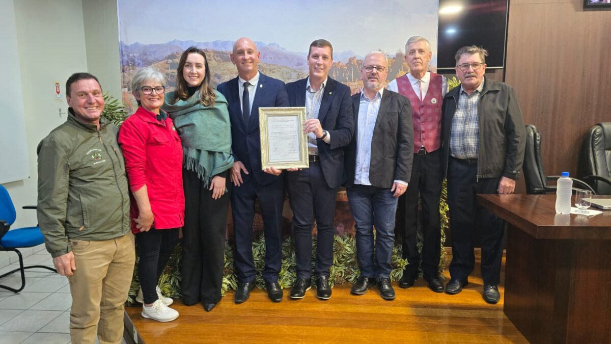 Nova Veneza realiza Sessão Solene pelos 134 anos da Colônia Italiana e 150 anos da Imigração Italiana em Santa Catarina 14 Nova Veneza realiza Sessão Solene pelos 134 anos da Colônia Italiana e 150 anos da Imigração Italiana em Santa Catarina