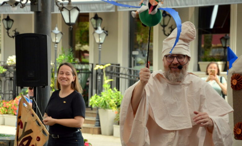"Pulcinella no canto da cidade" entra na última semana de apresentações em Nova Veneza 29 "Pulcinella no canto da cidade" entra na última semana de apresentações em Nova Veneza