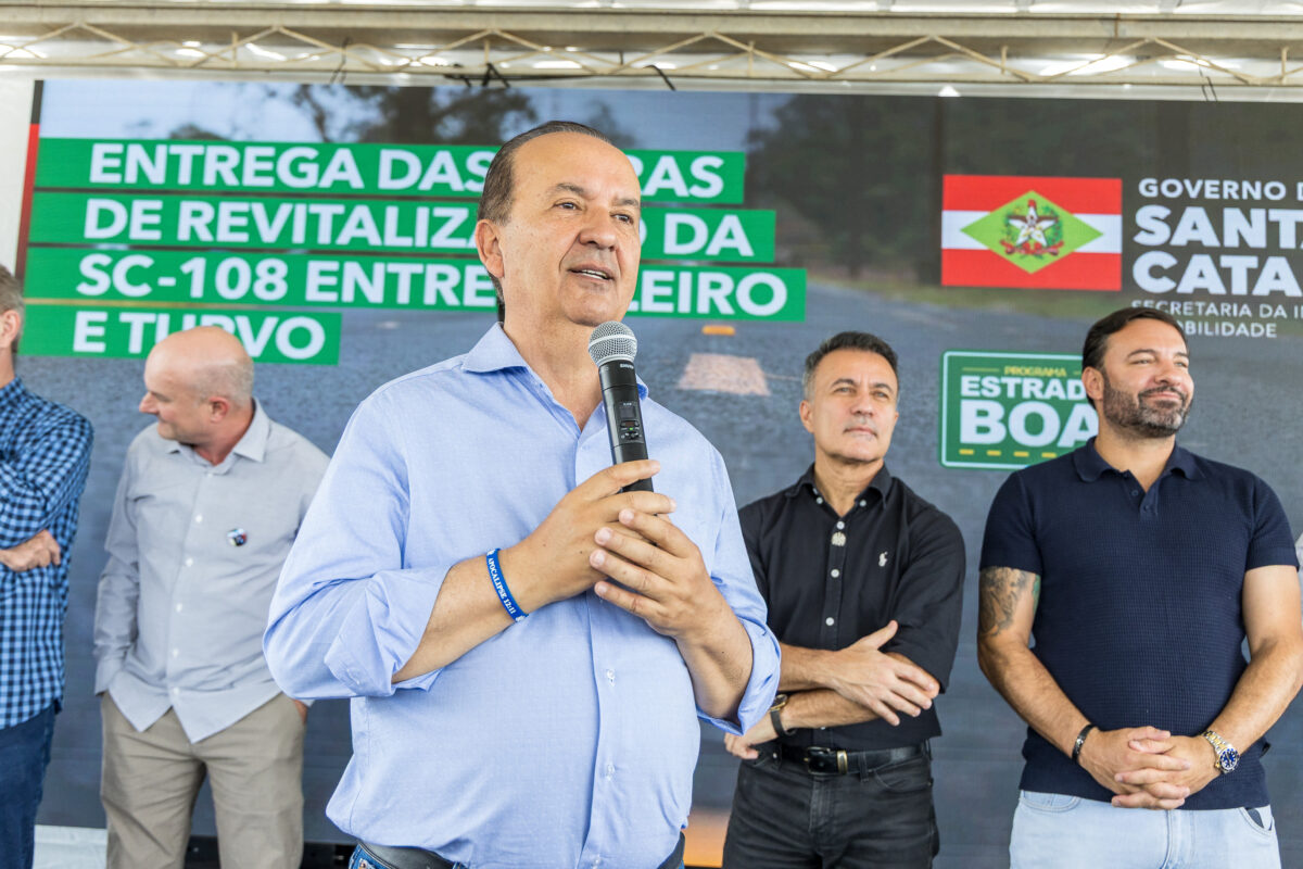Jorginho Mello lidera disputa para governador em Santa Catarina, aponta Futura
