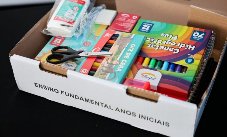Todos os estudantes da rede estadual de ensino receberão kits completos de material escolar para o ano letivo de 2026 33 Todos os estudantes da rede estadual de ensino receberão kits completos de material escolar para o ano letivo de 2026