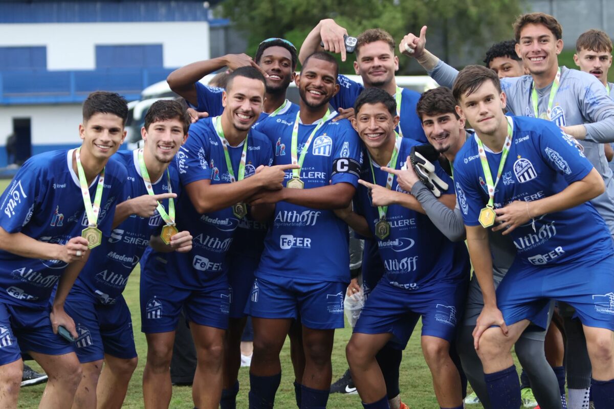 Caravaggio é campeão da Copa SC Sub-20