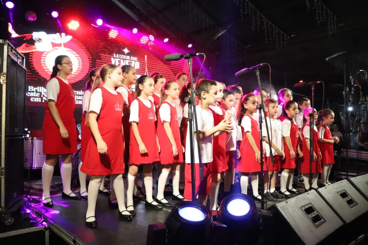 Nova Veneza abre o Natal Luzes de Veneza com grande público e noite de encantamento 3 Nova Veneza abre o Natal Luzes de Veneza com grande público e noite de encantamento