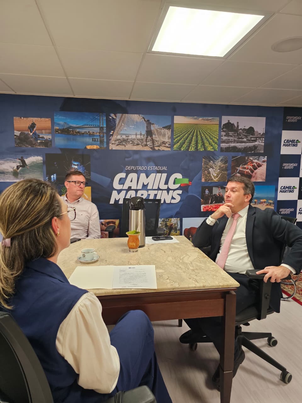 Prefeita de Nova Veneza cumpre agenda em Florianópolis e garante mais de R$ 5 milhões em emendas para o município