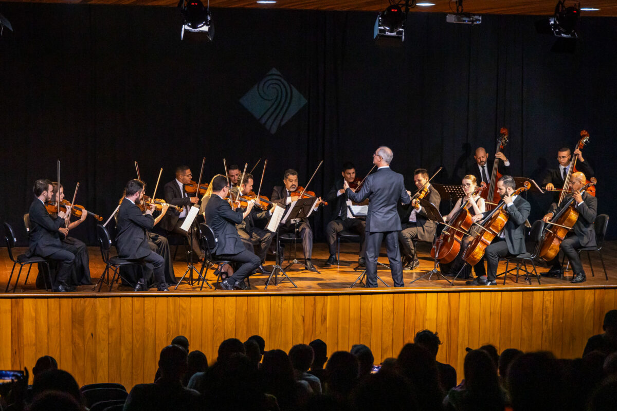 Morro da Fumaça recebe Concerto Gratuito da Camerata di Venezia