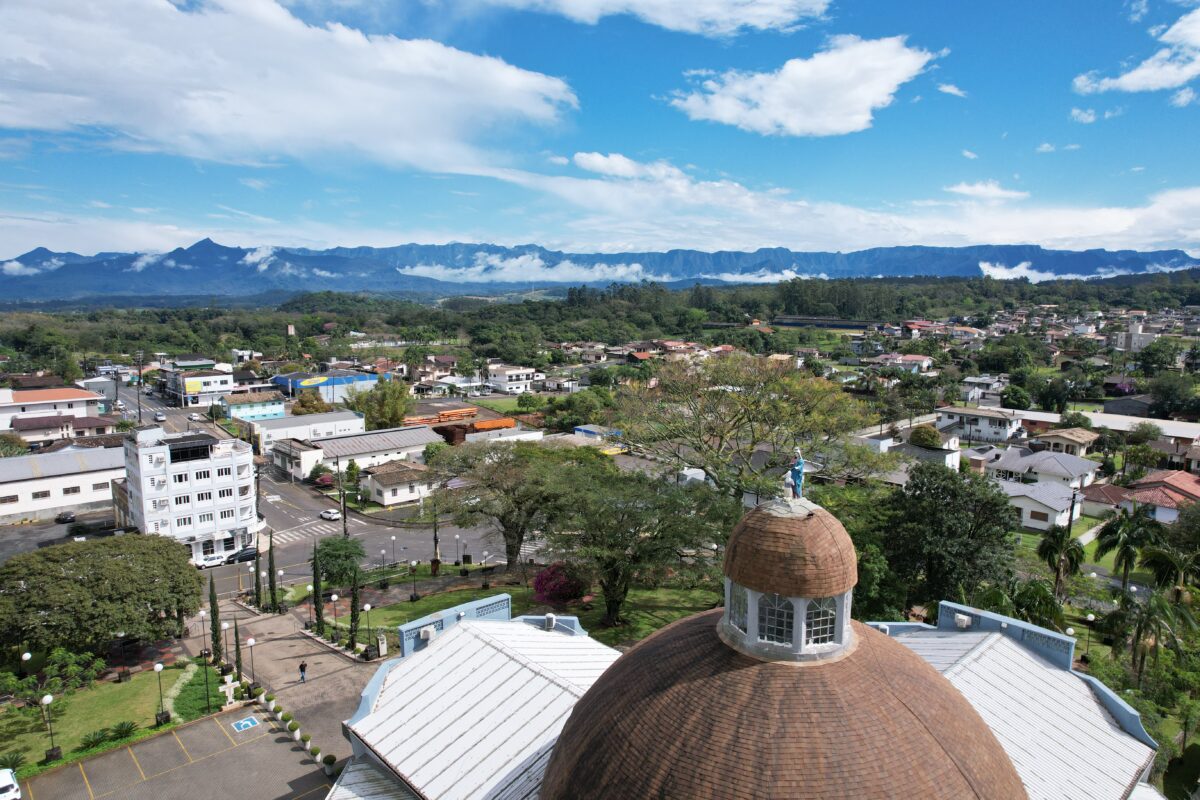 Abastecimento segue instável em pontos do Caravaggio; Bortolotto também registra falta d’água