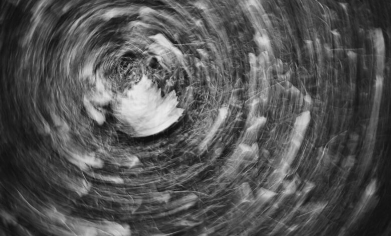 Semana inicia com atuação de ciclone e temporais em SC 1 Semana inicia com atuação de ciclone e temporais em SC