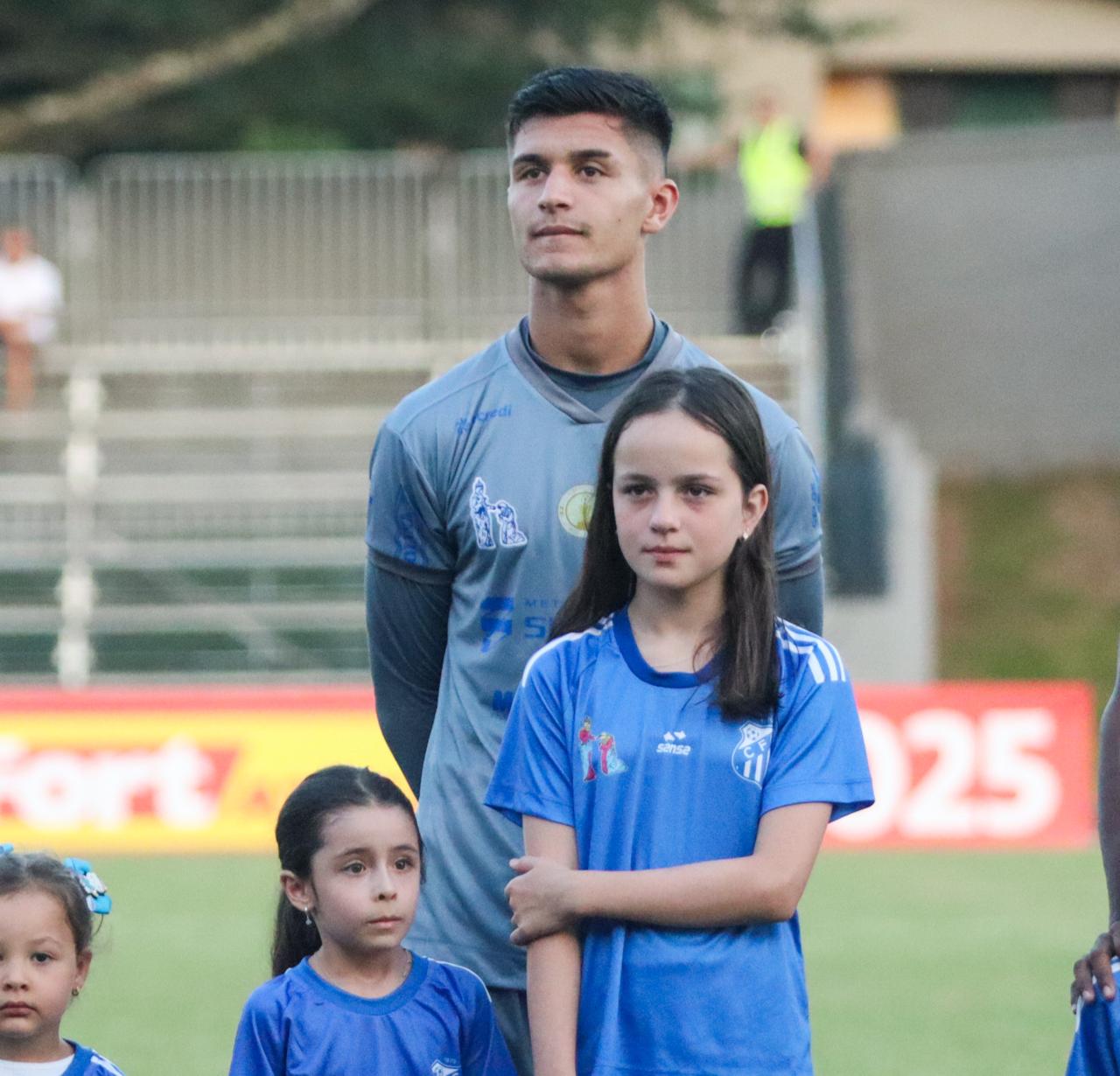 Caravaggio acerta empréstimo de Arthur ao Barra