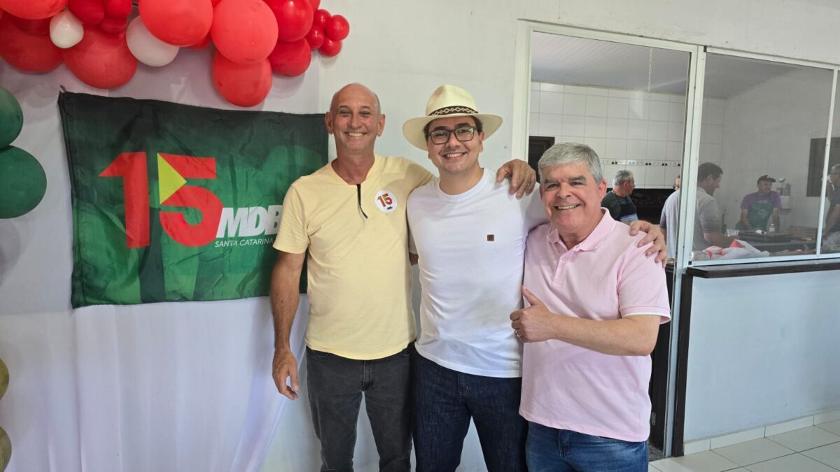 MDB de Nova Veneza reúne lideranças em confraternização no CTG Fronteira da Serra