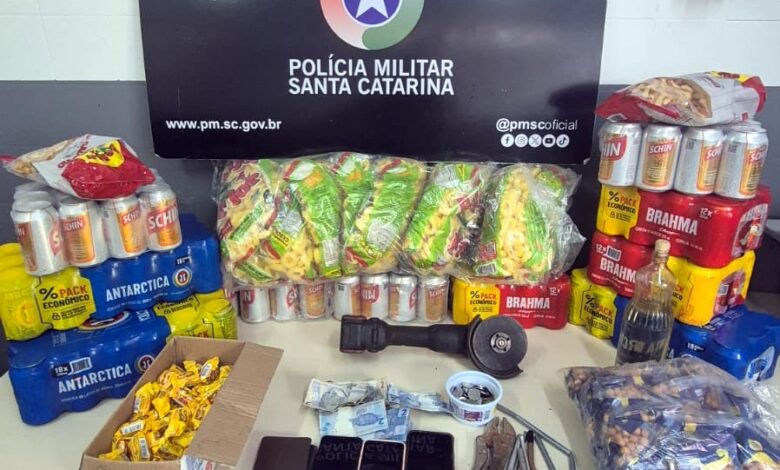 Três pessoas são presas por furto com arrombamento em balneário de Nova Veneza