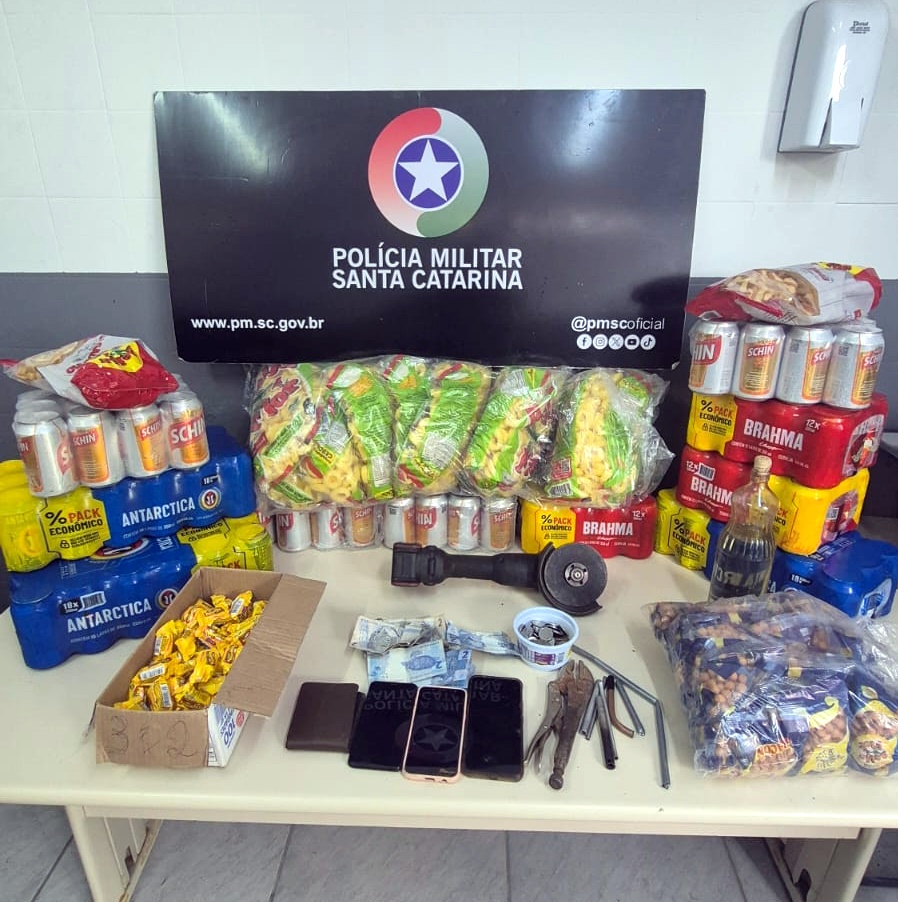 Três pessoas são presas por furto com arrombamento em balneário de Nova Veneza
