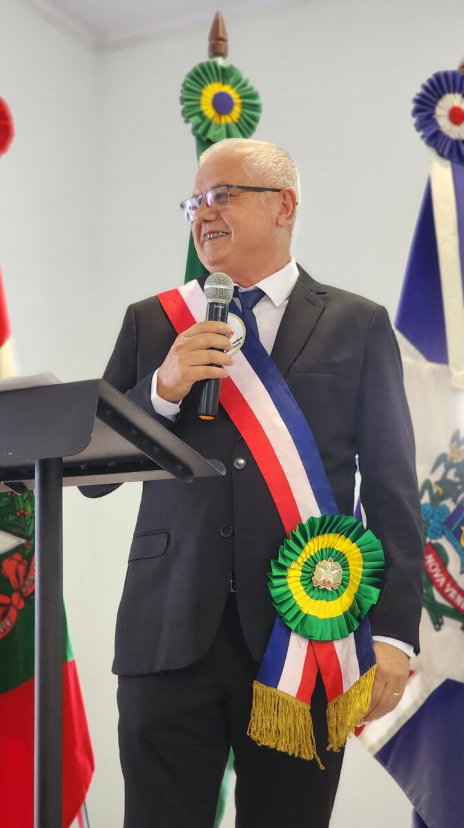 Edesio Spilere assume Prefeitura de Nova Veneza por 14 dias 3 Edesio Spilere assume Prefeitura de Nova Veneza por 14 dias