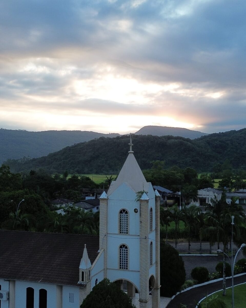Jantar Dançante terá show de Daniel Hack em Vila Maria 2 Jantar Dançante terá show de Daniel Hack em Vila Maria