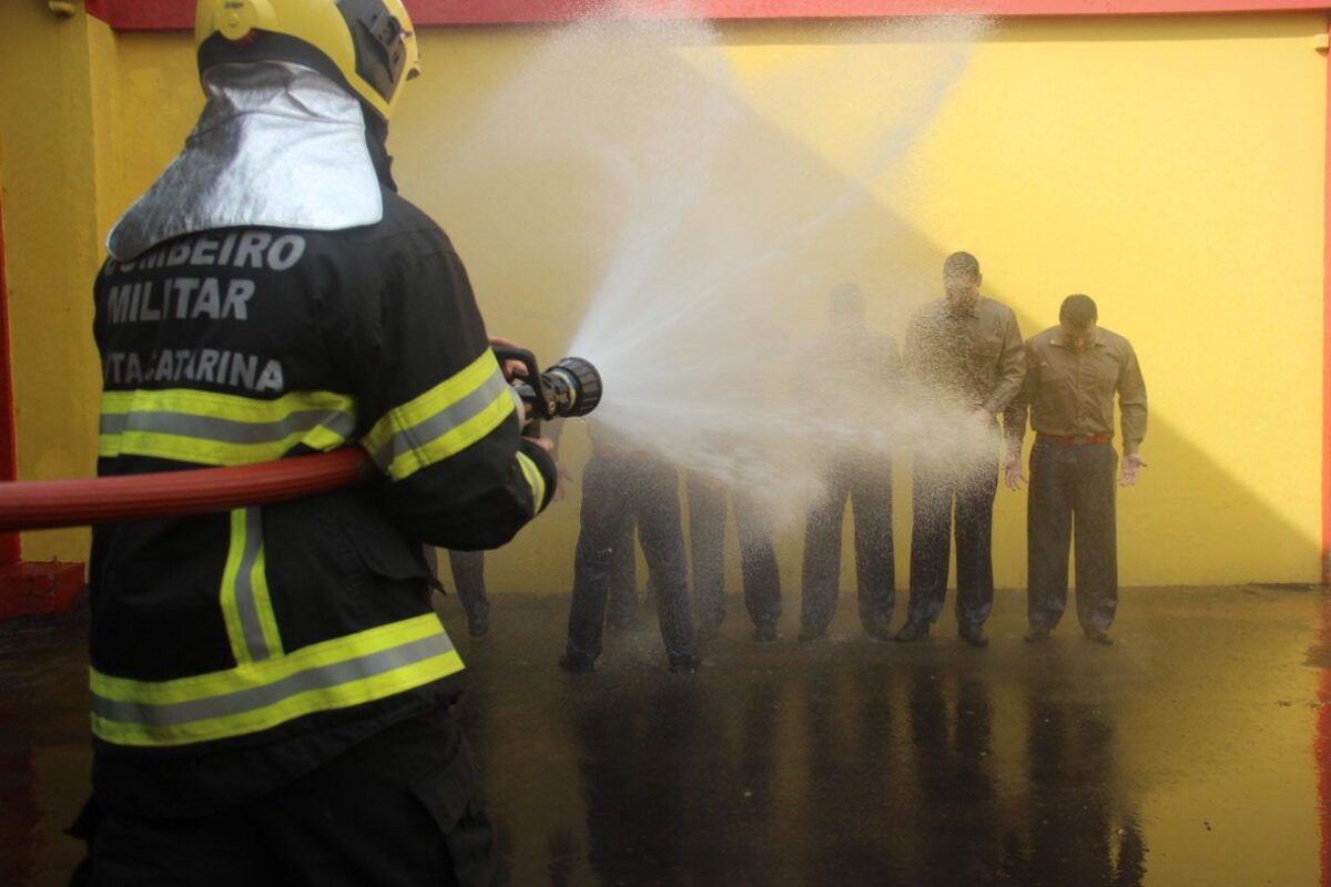 4° Batalhão de Bombeiros Militar completa 20 anos de ativação 4 4° Batalhão de Bombeiros Militar completa 20 anos de ativação