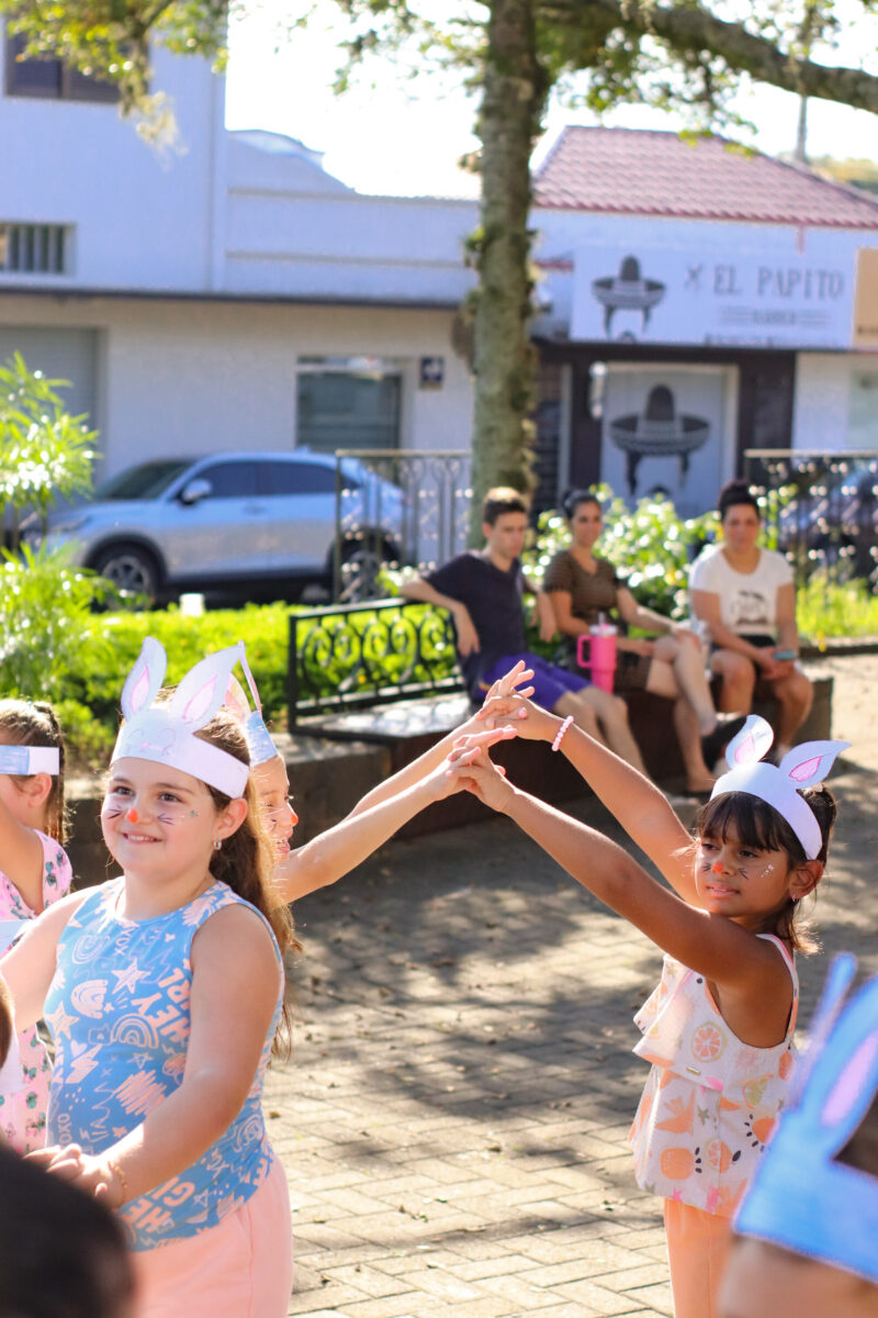 Brincadeiras e diversão em São Bento Baixo encerram programação de Páscoa em Nova Veneza 42 Brincadeiras e diversão em São Bento Baixo encerram programação de Páscoa em Nova Veneza