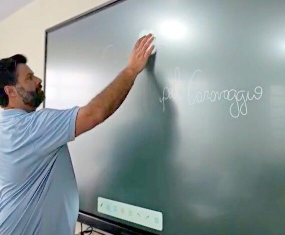 Nova Veneza instala lousas digitais e inova práticas de ensino nas salas de aula